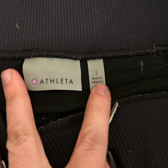 Athleta Drawstring Capris - Picture 3 of 3